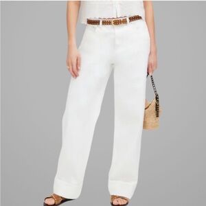 NWT Madewell Low-Slung Baggy Jeans
White Size 31